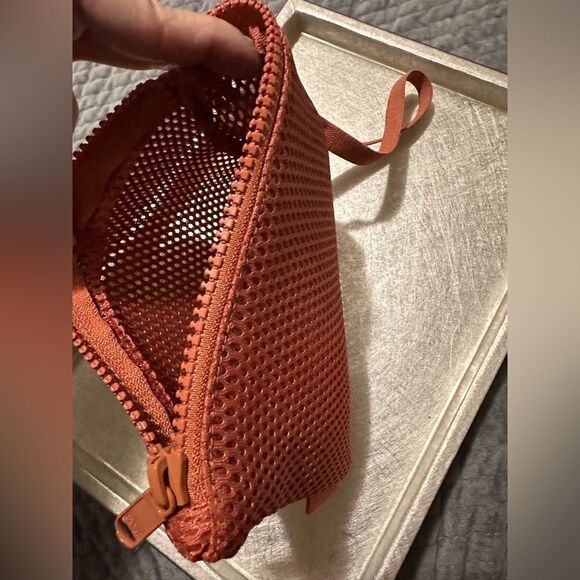 Dagne Dover Parker Air Mesh Pouch in Sienna - Compact & Lightweight - Picture 14 of 17